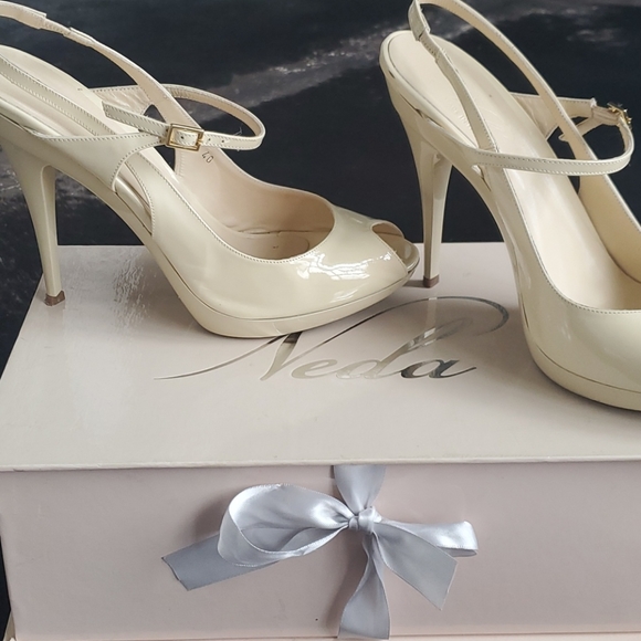 Neda by BEBE made in Italy - Picture 1 of 4